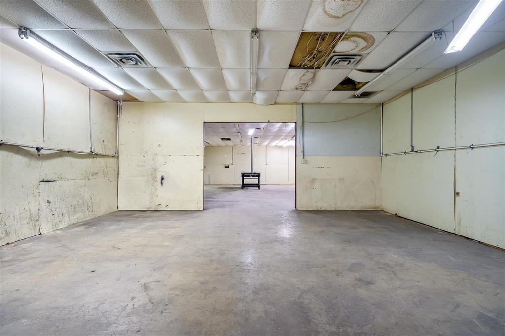 7439 Fm 314 Property Photo 17