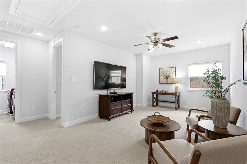 6101 Millie Way Property Photo 19