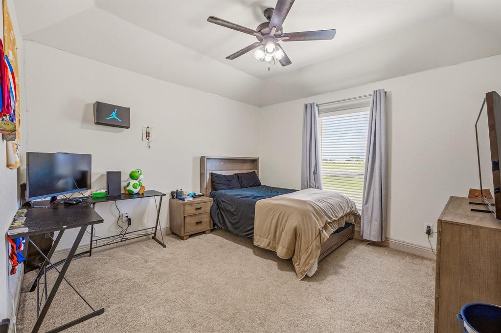 8681 Sari Strong Drive Property Photo 22
