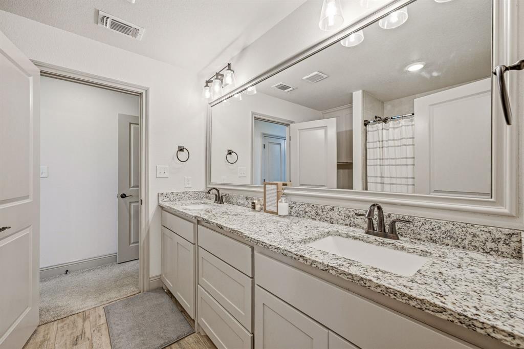 8681 Sari Strong Drive Property Photo 23