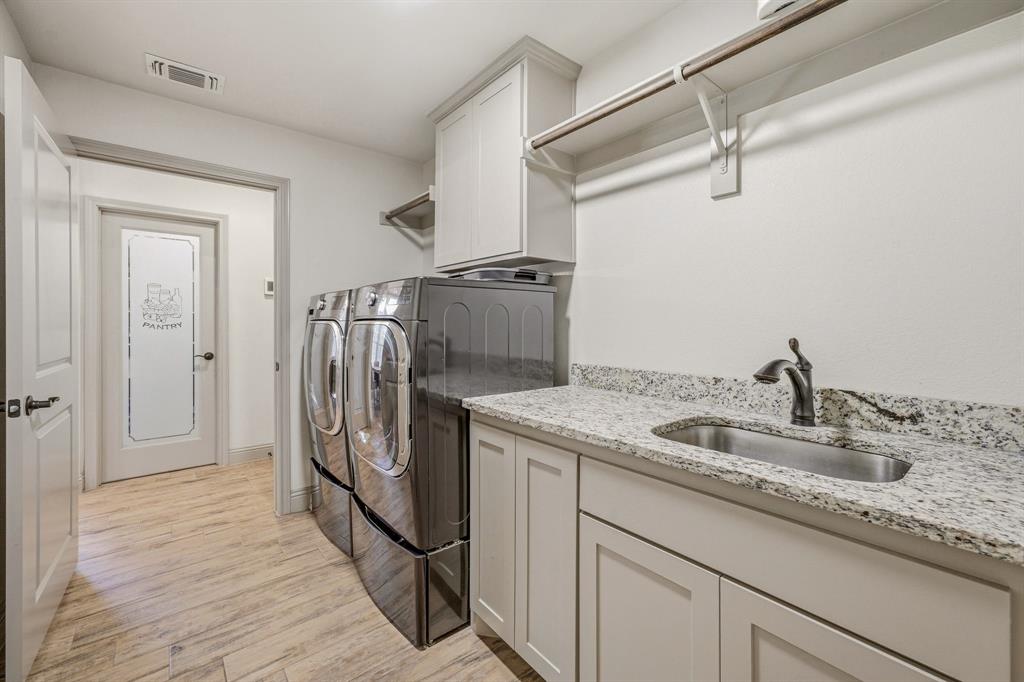 8681 Sari Strong Drive Property Photo 25