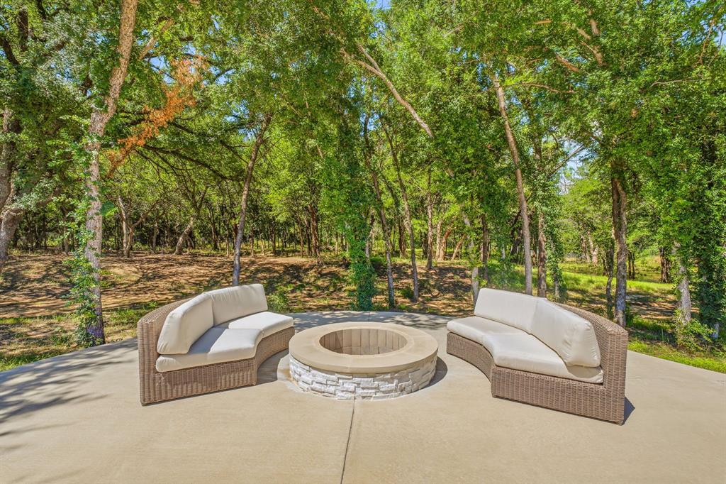8681 Sari Strong Drive Property Photo 36