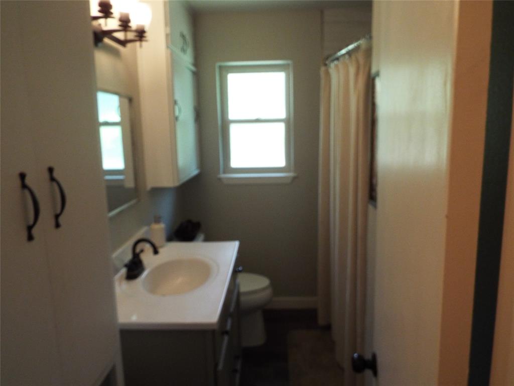 808 Shady Trail Property Photo 20