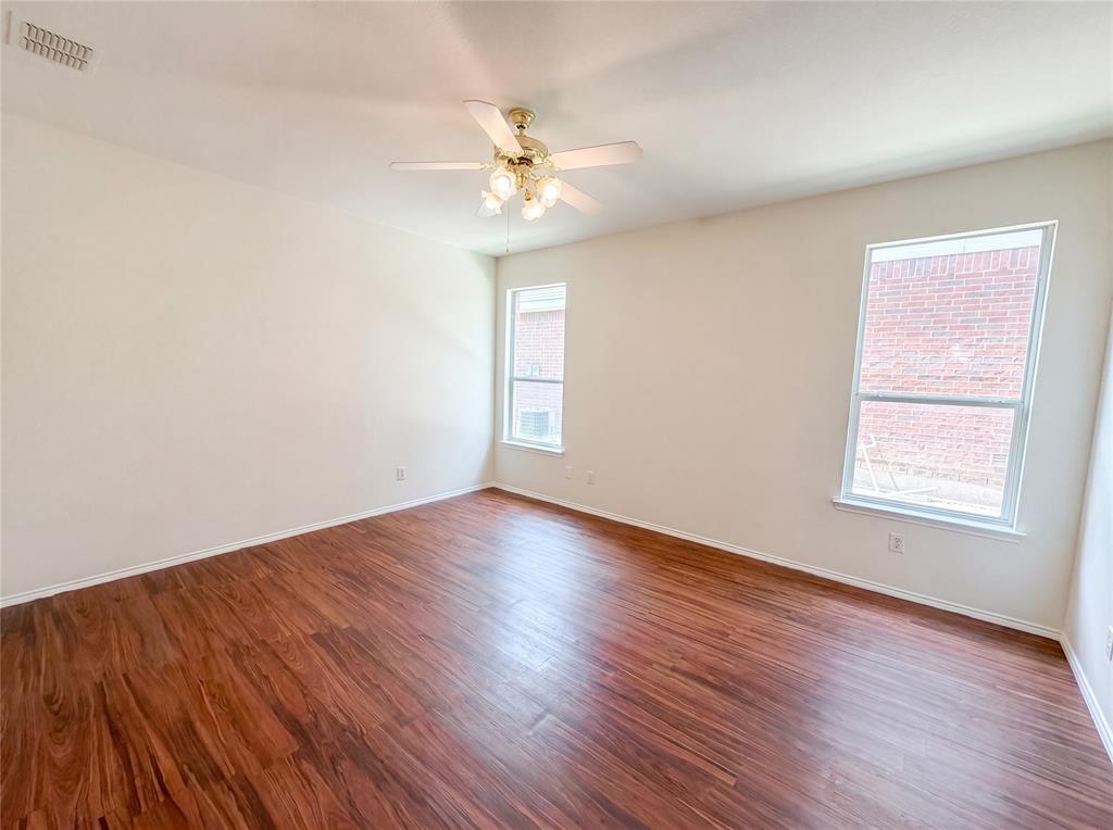 1202 Mccormick Street Property Photo 6
