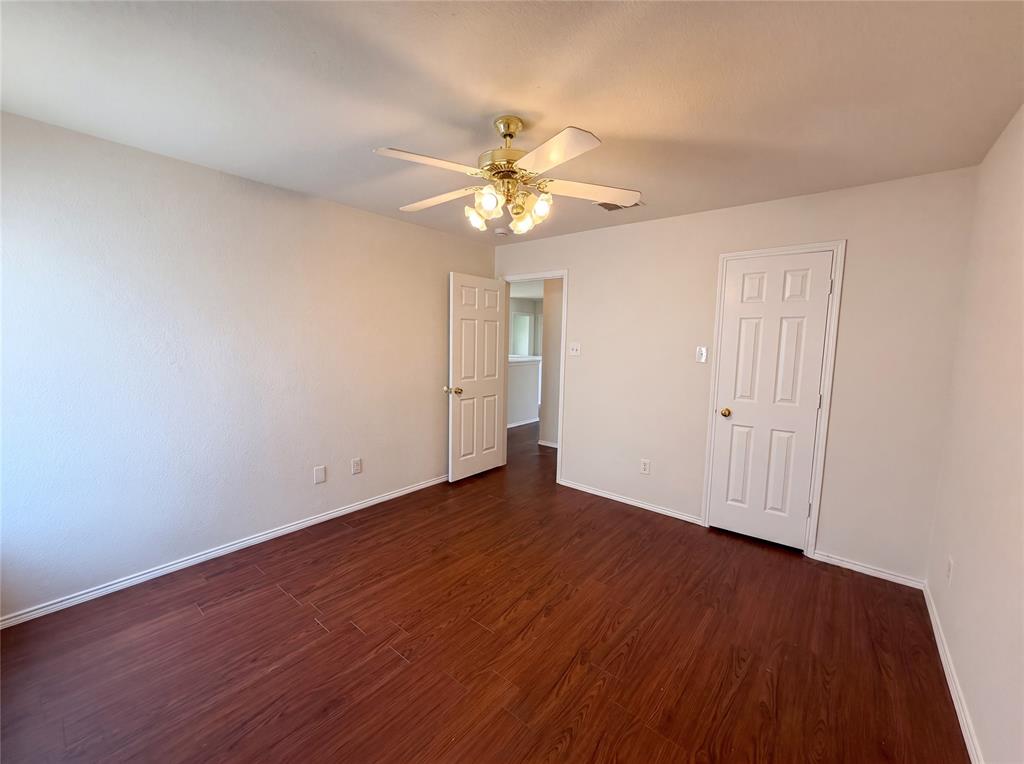 1202 Mccormick Street Property Photo 17