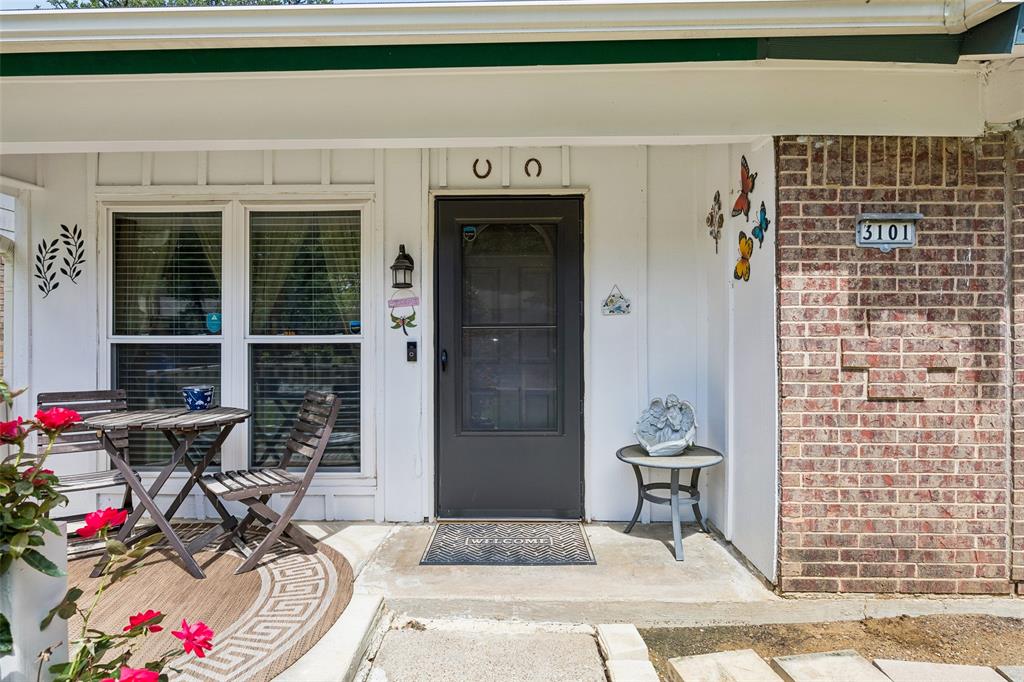 3101 Forestdale Lane