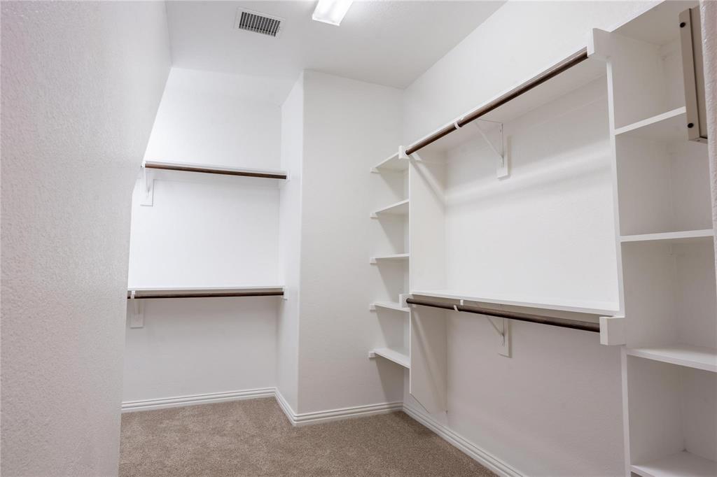 1609 Clearwater Drive Property Photo 11