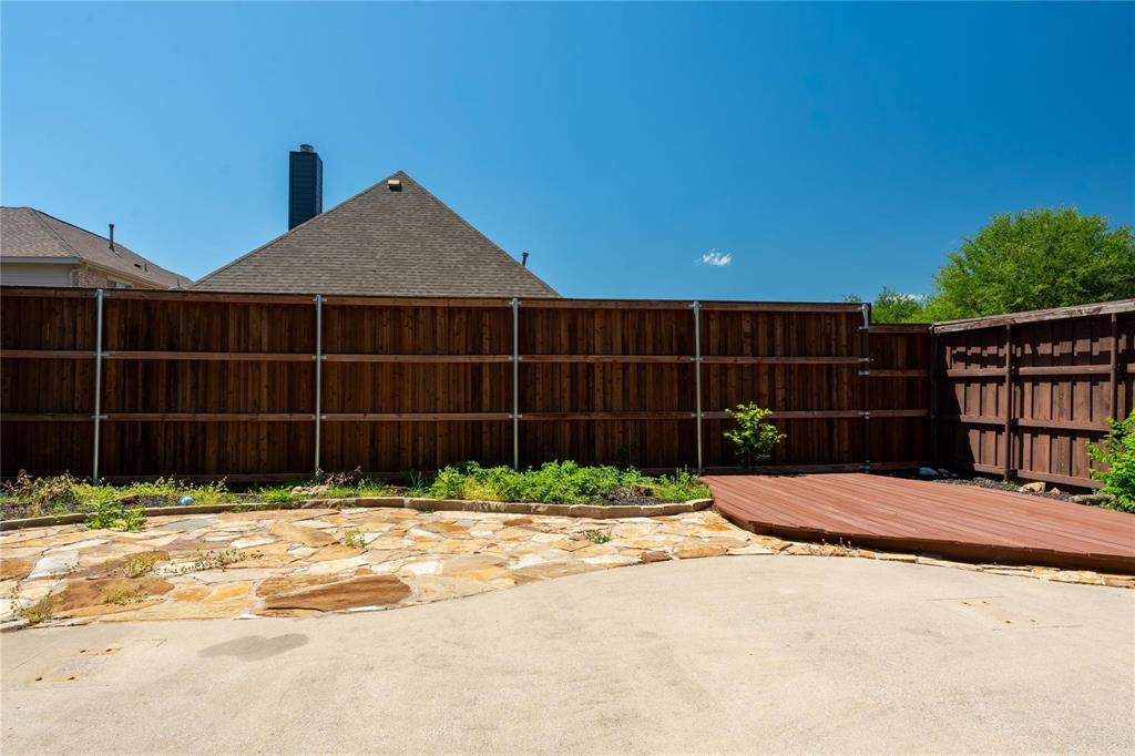 1609 Clearwater Drive Property Photo 12