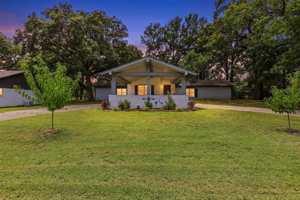 3007 Tanglewood Drive Property Photo 1