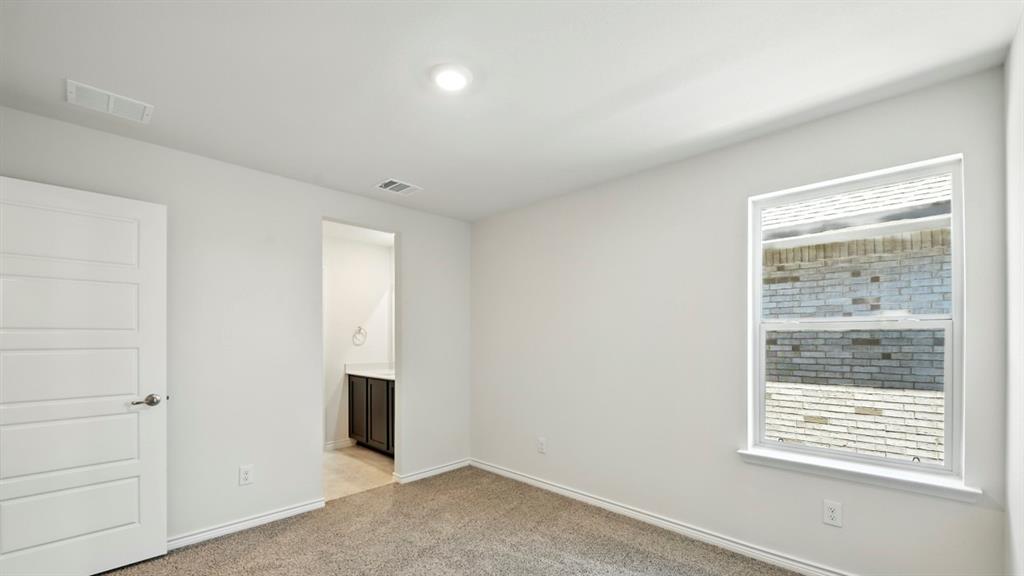 2101 Crockett Way Property Photo 10