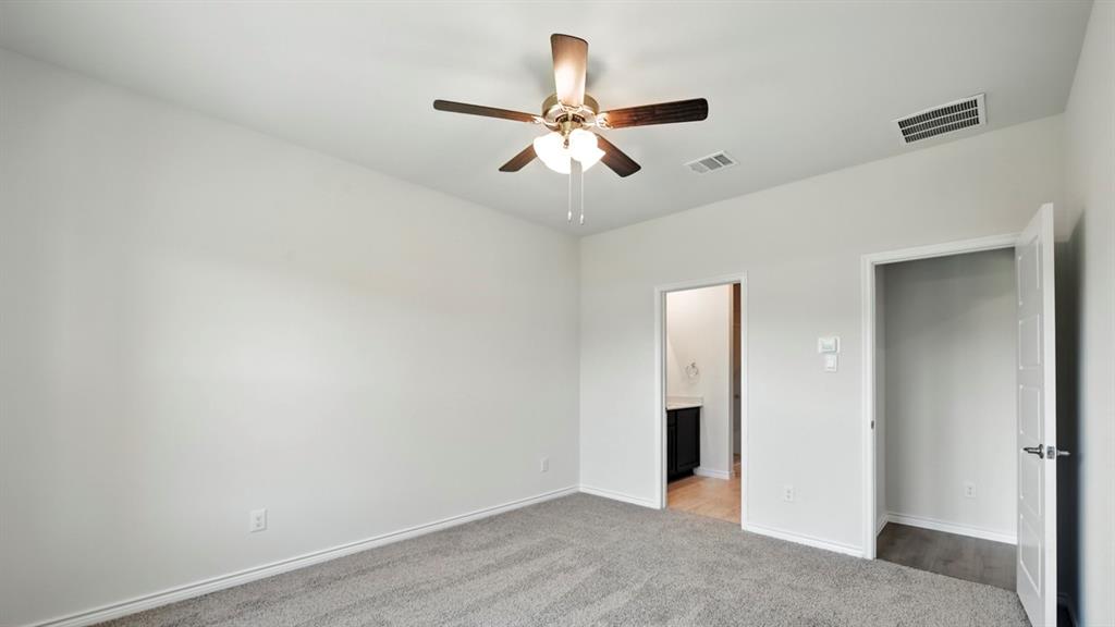 2101 Crockett Way Property Photo 13