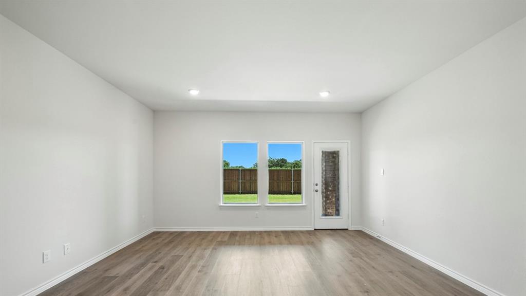 2101 Crockett Way Property Photo 31