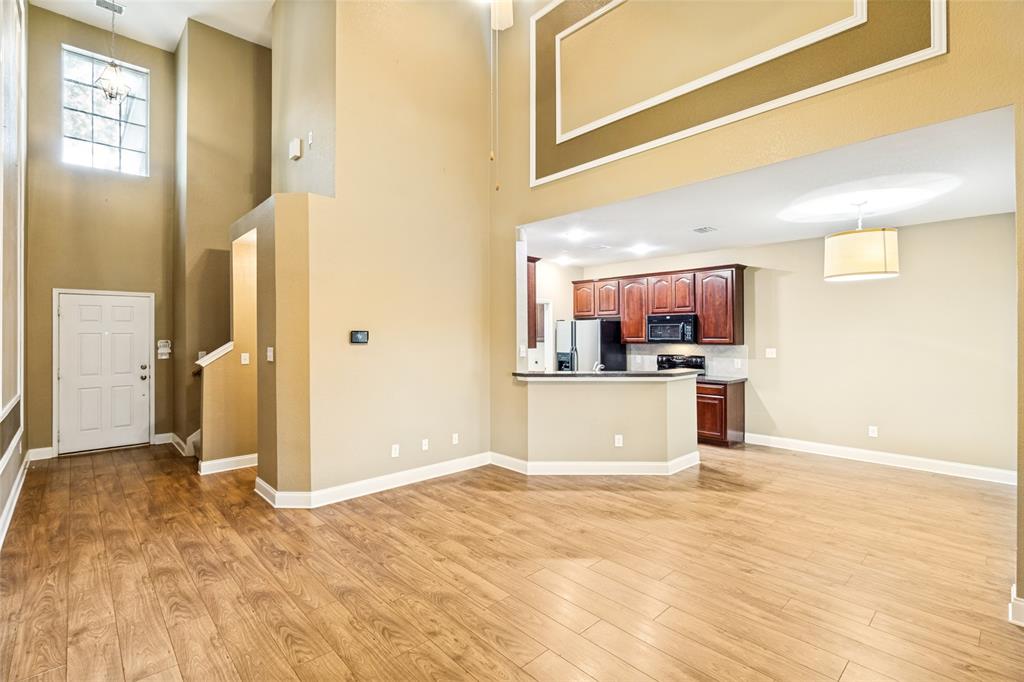 8537 Brunswick Drive Property Photo 2
