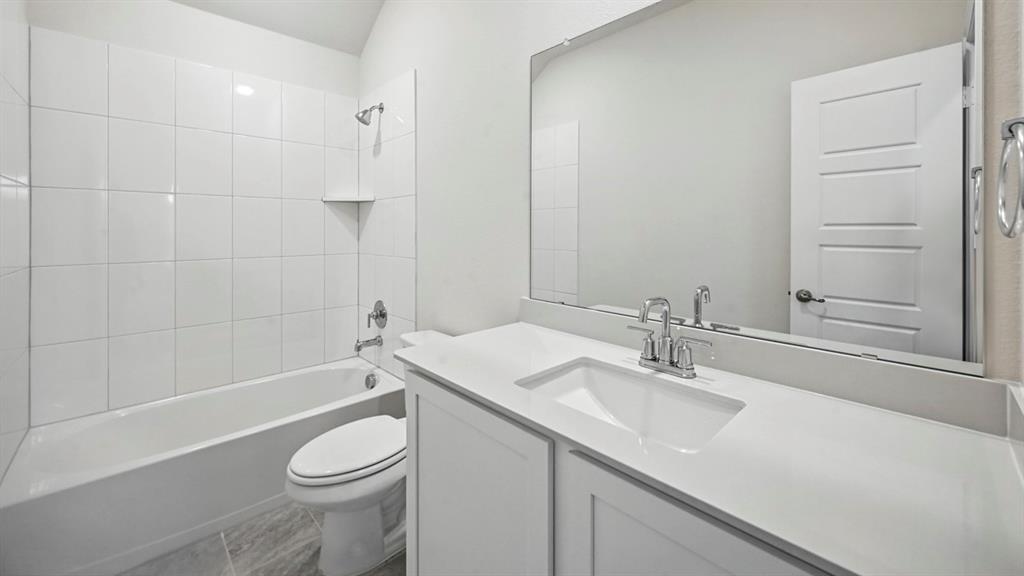 2105 Crockett Way Property Photo 1