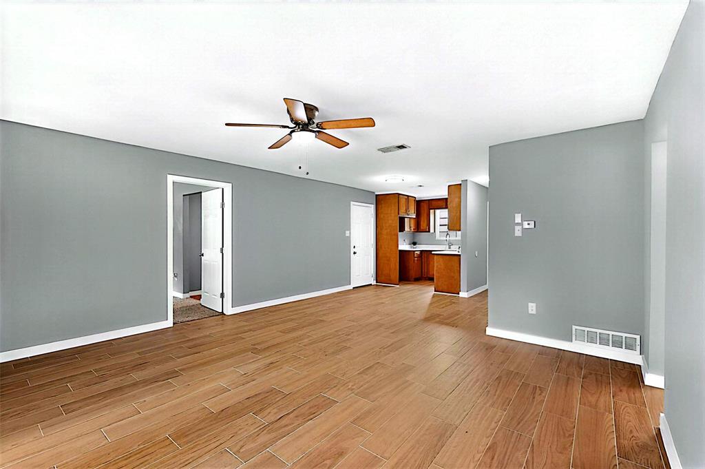 6600 Cervantes Avenue Property Photo 8
