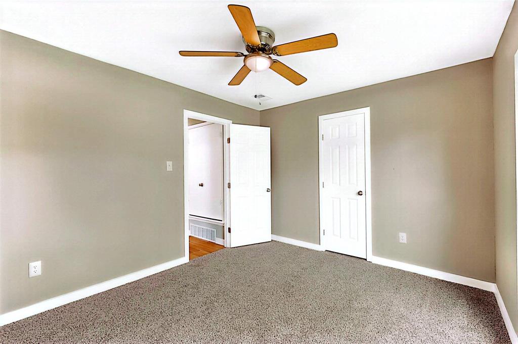 6600 Cervantes Avenue Property Photo 14