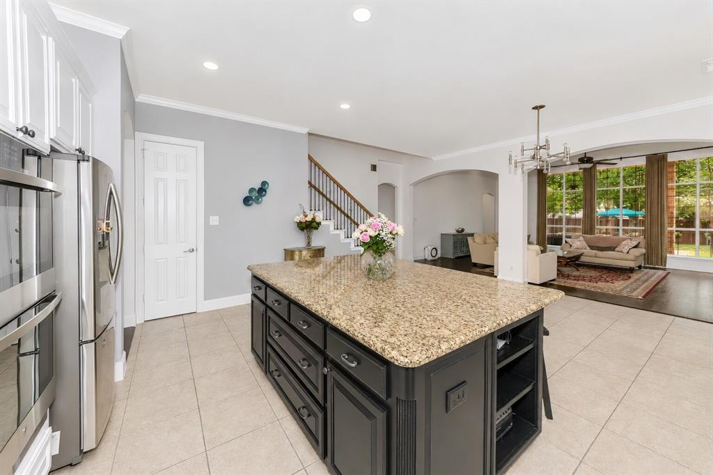 1105 Woodhaven Drive Property Photo 14