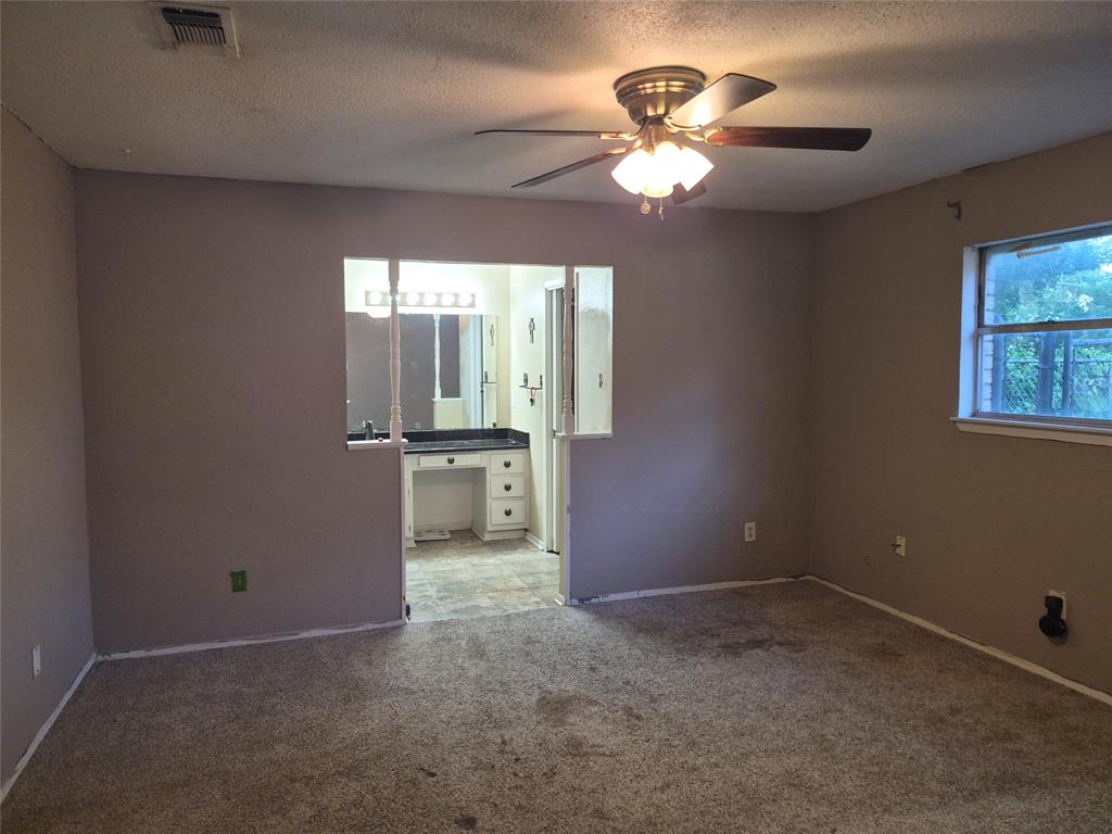 243 Weldon Drive Property Photo 13