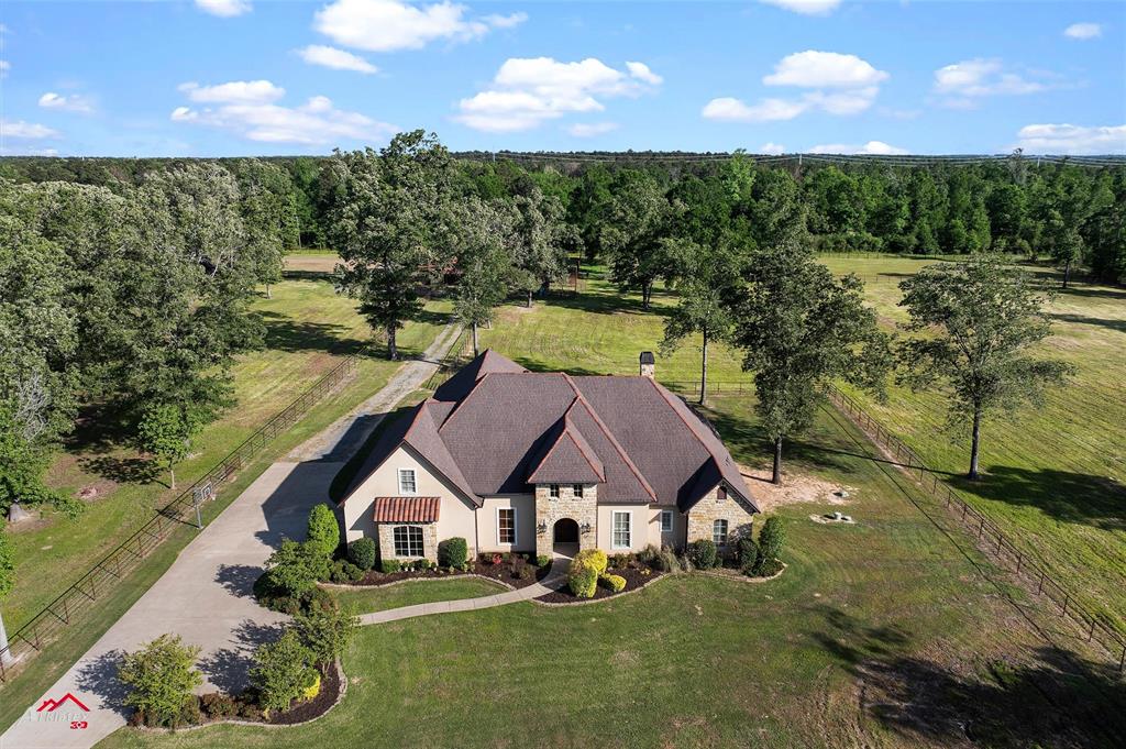 2139 Gravel Point Road Property Photo 2
