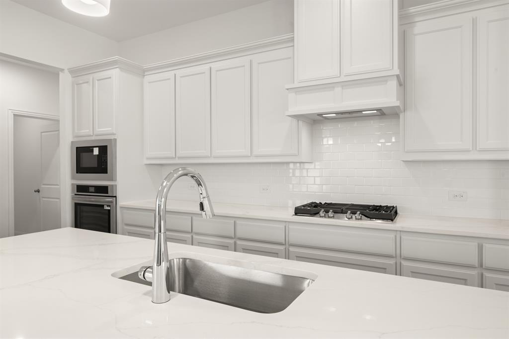 721 Stone Eagle Drive Property Photo 14