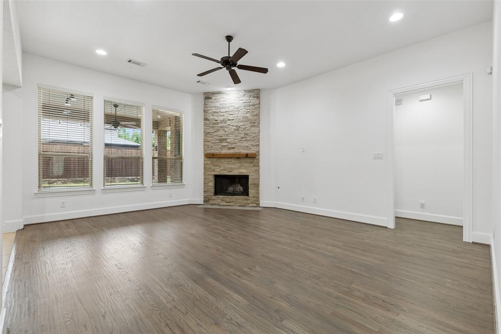 14655 Story Lane Property Photo 10