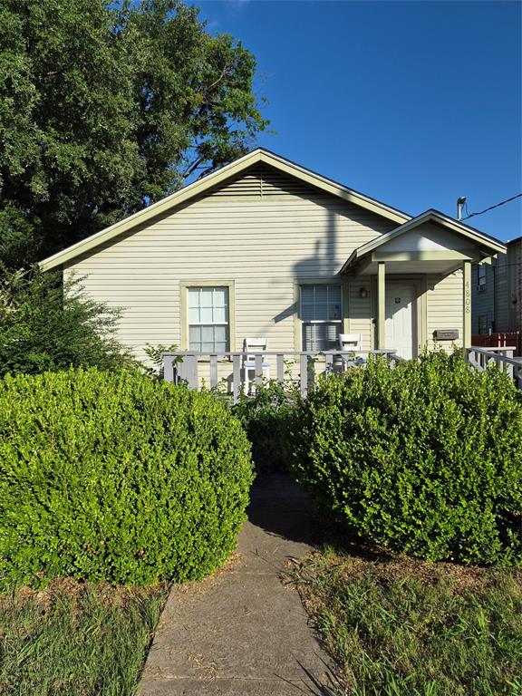 4808 Gurley Property Photo 1