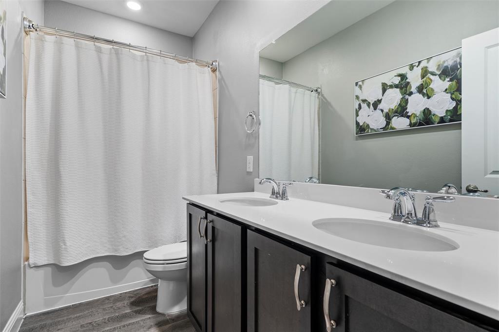 11200 Culberson Drive Property Photo 14