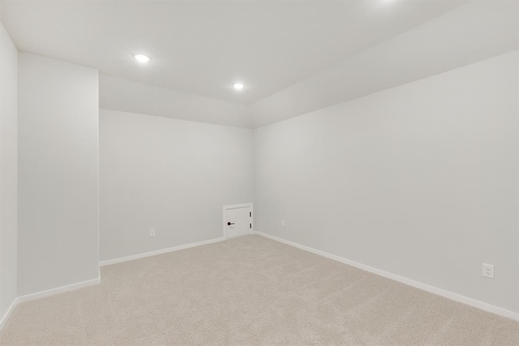 216 Seminole Trail Property Photo 24