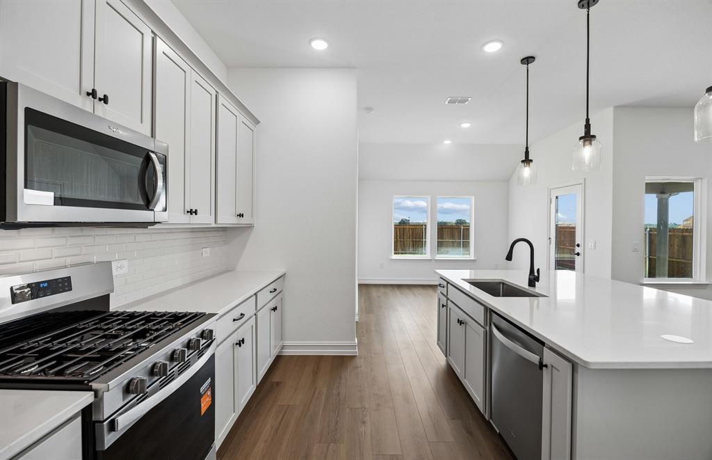 1117 Clayton Street Property Photo 3