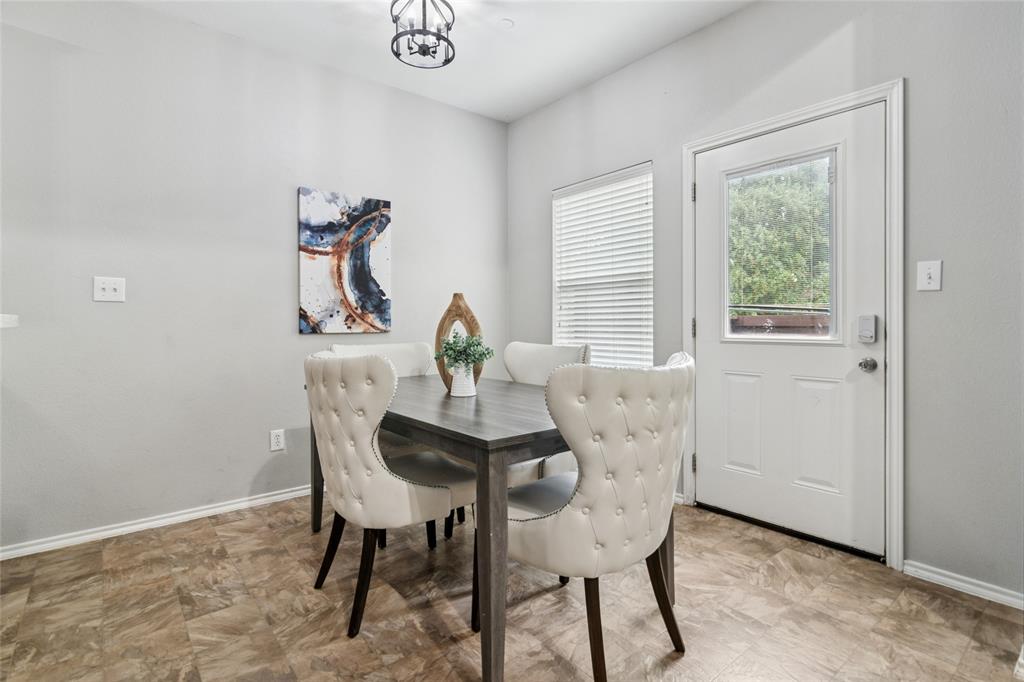 8601 Forest Highlands Drive Property Photo 10