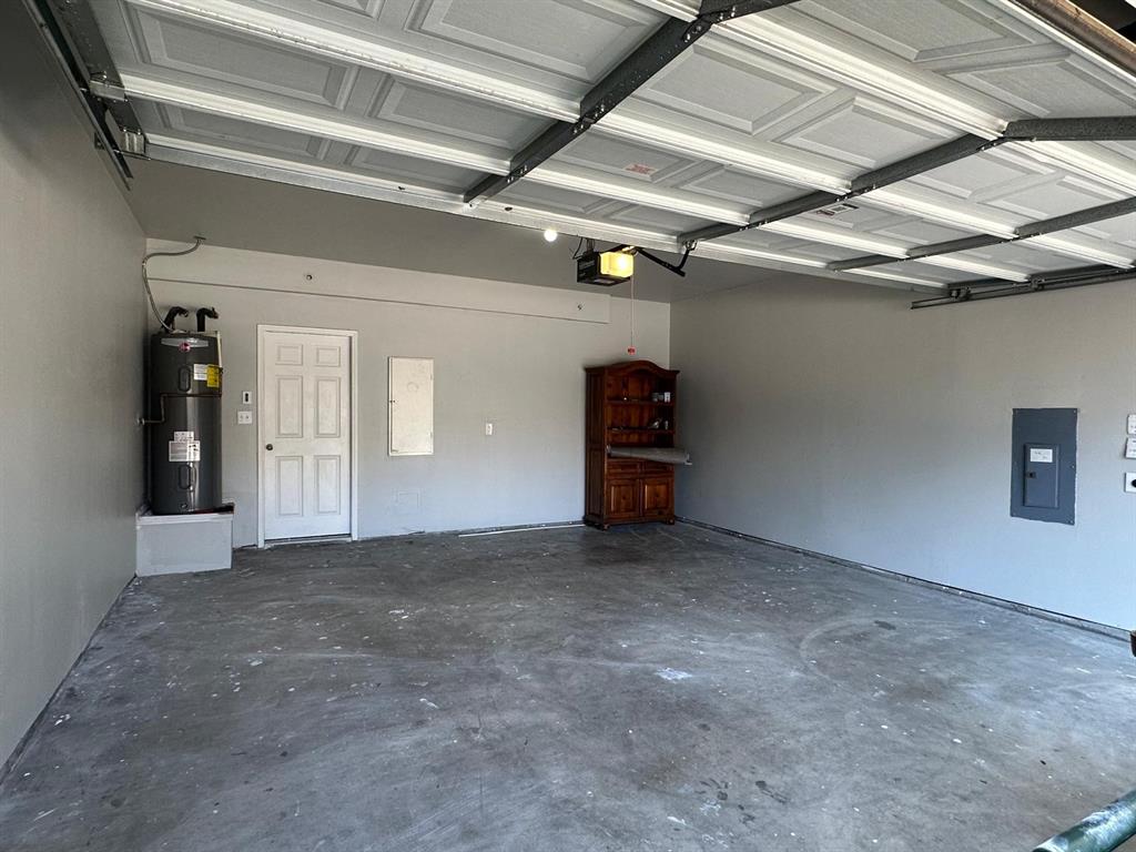 8601 Forest Highlands Drive Property Photo 22