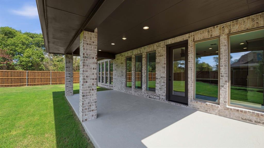 4721 Floral Fields Property Photo 21