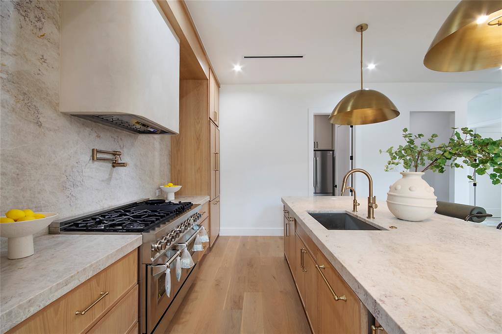 6628 Lockheed Avenue Property Photo 17