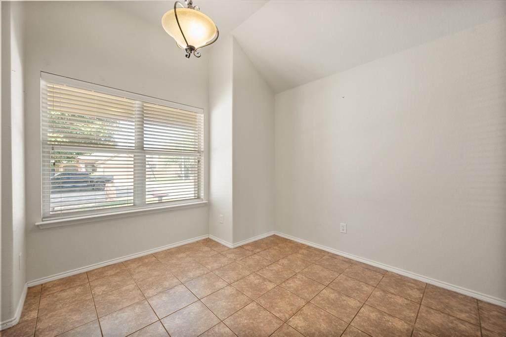 1405 Chase Trail Property Photo 8