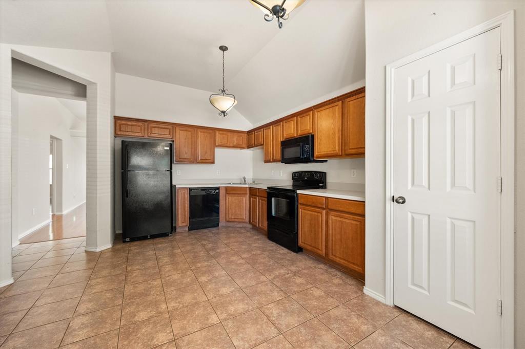 1405 Chase Trail Property Photo 9