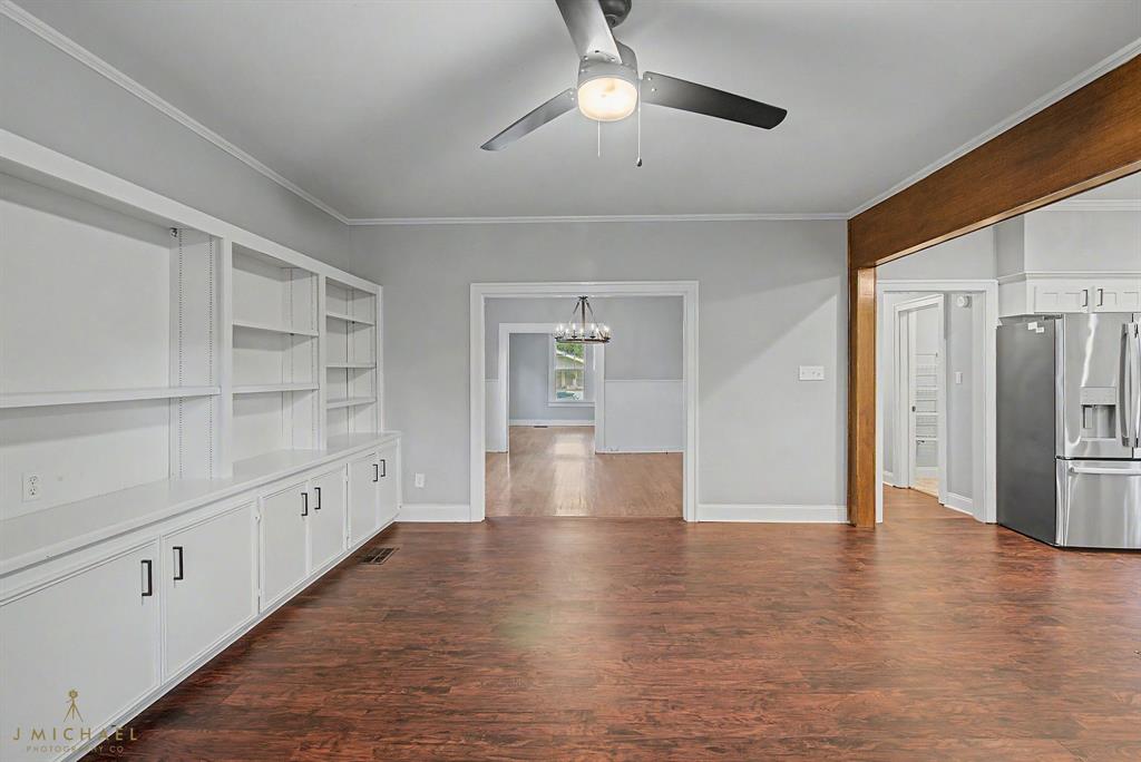 420 Forest Avenue Property Photo 17