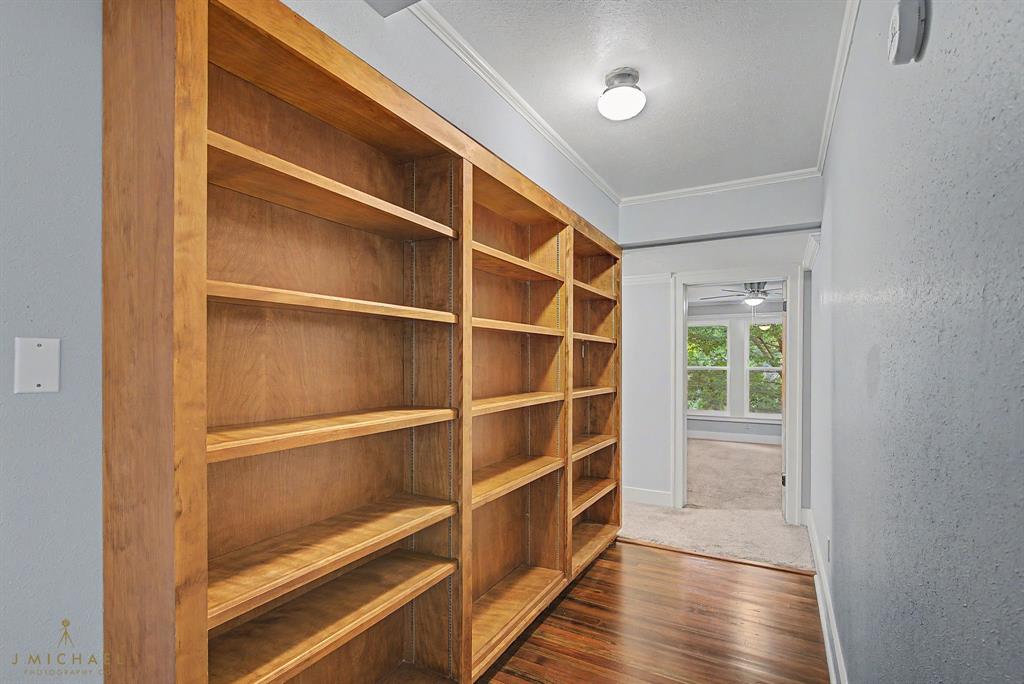 420 Forest Avenue Property Photo 23