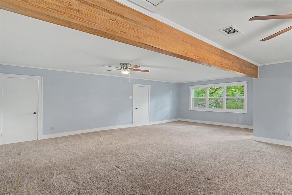 420 Forest Avenue Property Photo 28