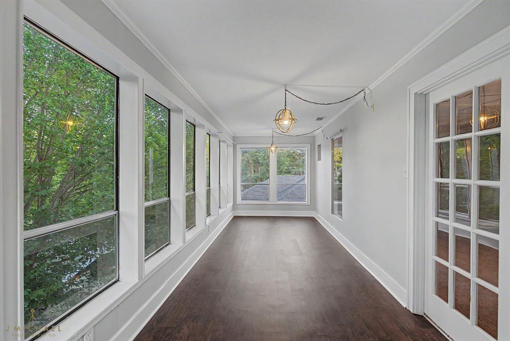 420 Forest Avenue Property Photo 32