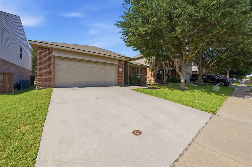 5820 Rubblestone Drive Property Photo 2