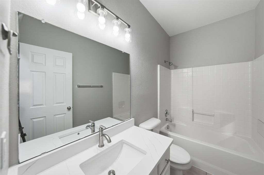 5820 Rubblestone Drive Property Photo 21
