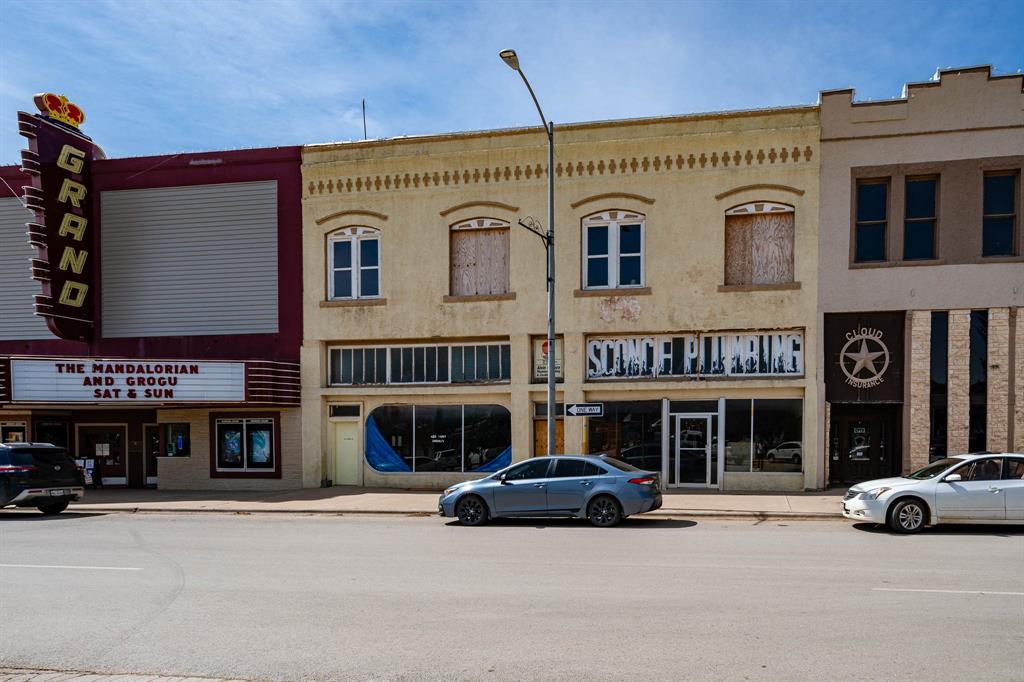 114 E Hamilton Street Property Photo 19