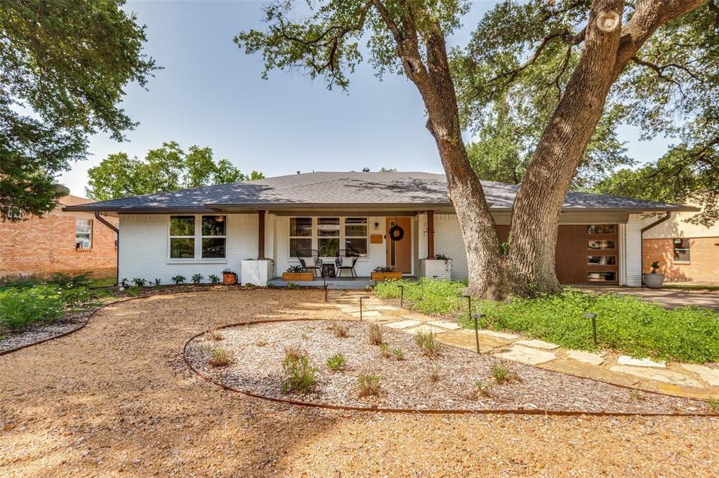 1618 Driftwood Drive Property Photo 1