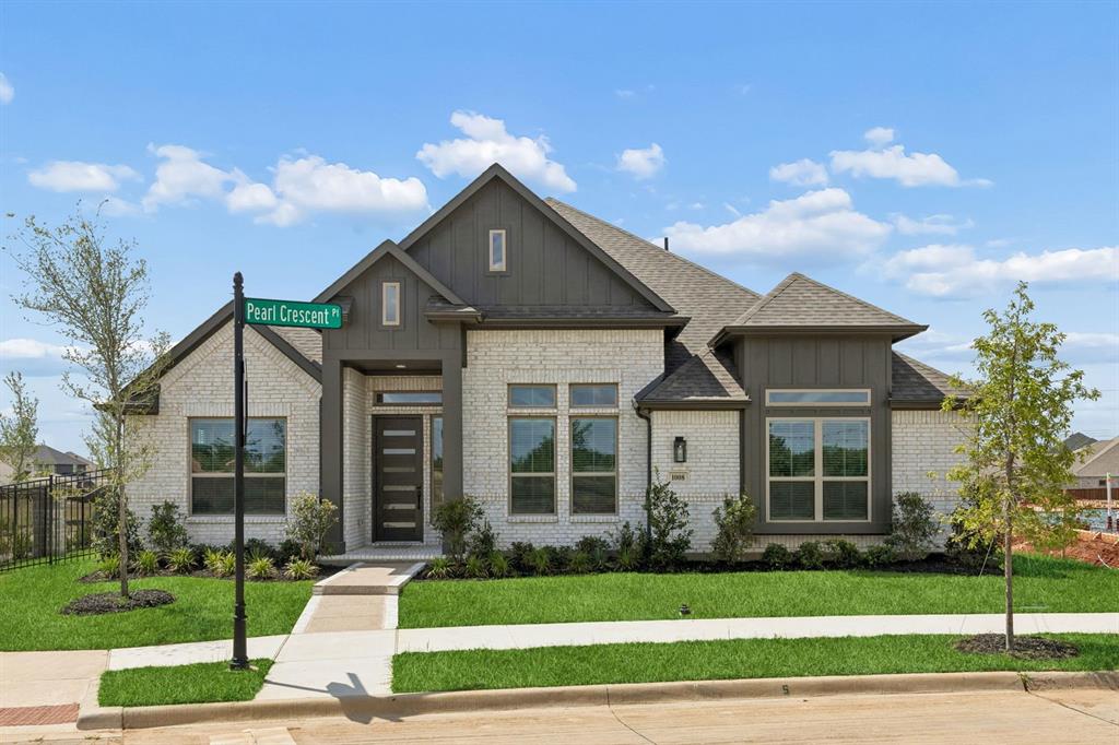 1008 Pearl Crescent Place Property Photo 1