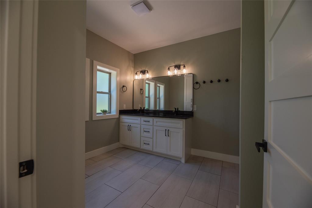 170 Rs County Rd 3445 Road Property Photo 19