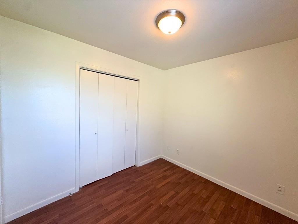 807 W Walnut Street C2 Property Photo 16