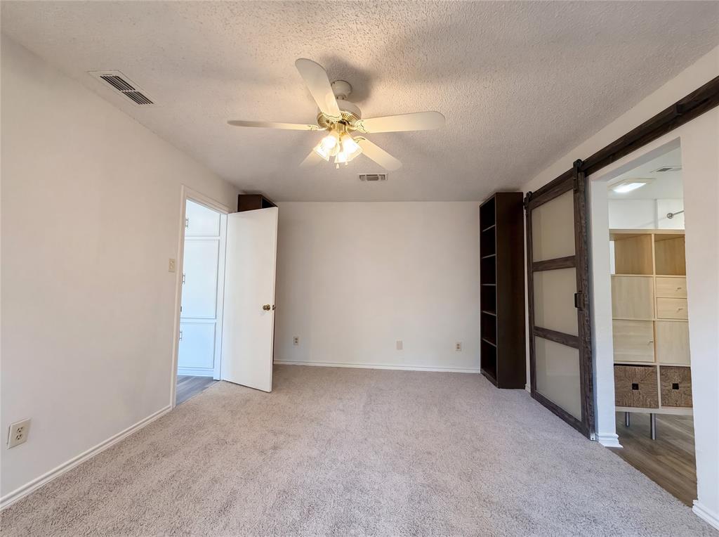 5719 Stage Line Drive Property Photo 4