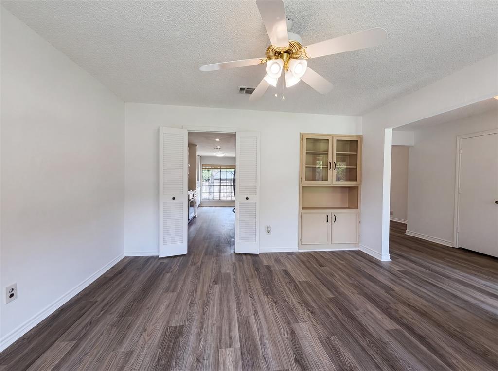 5719 Stage Line Drive Property Photo 7