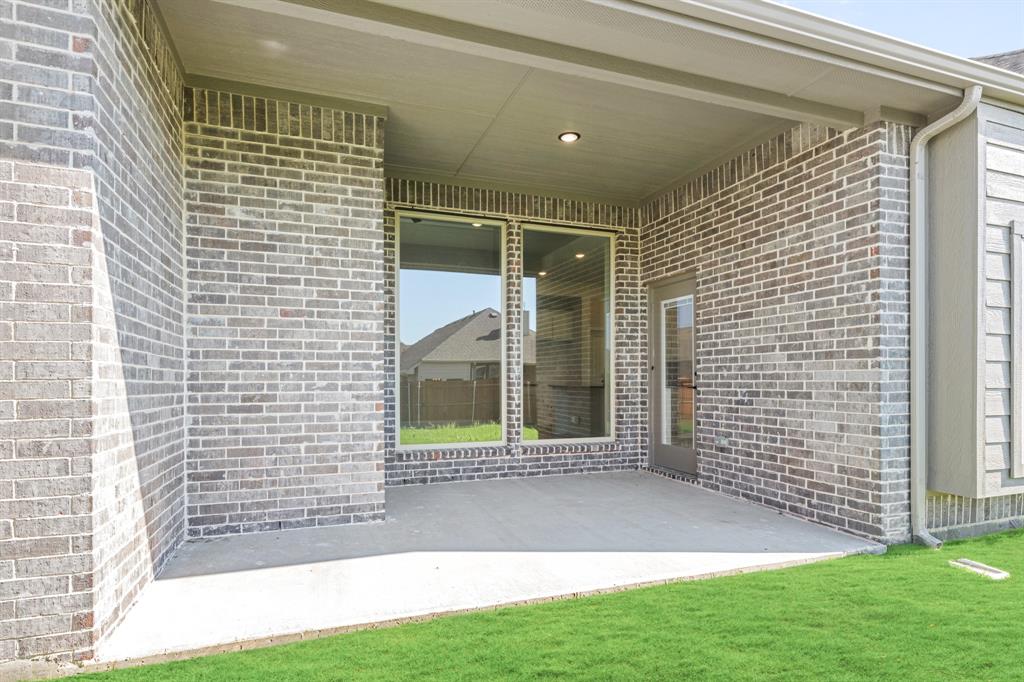 1040 Snowy Owl Drive Property Photo 31