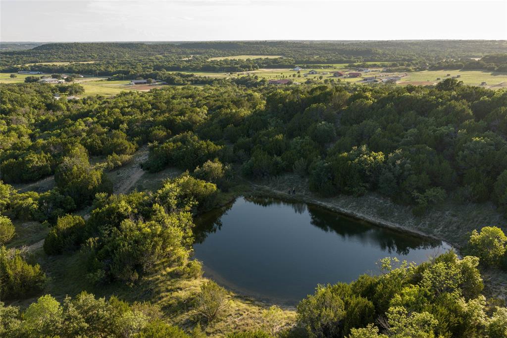 28205 N Us Highway 281 Property Photo 1